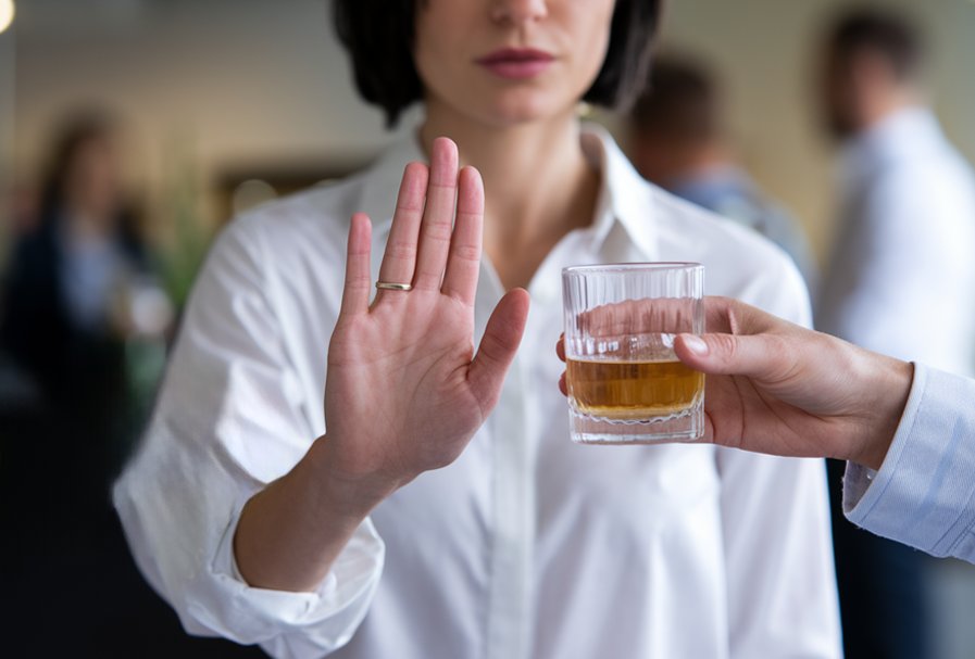 Девушка отказалась от алкоголя
